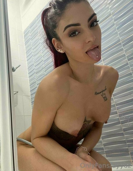 hhades girl erotic model gallery