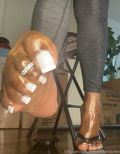 queenmelaninsdungeonn pornstar pretty img