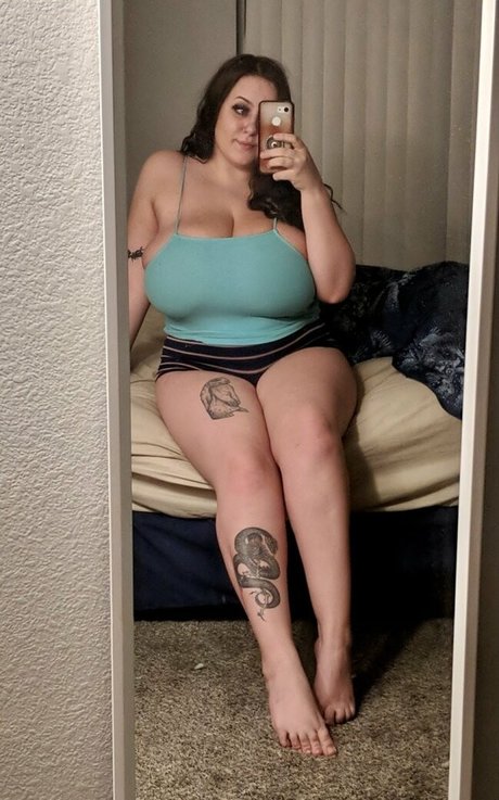 Lucy June sexy star photo