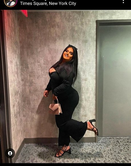 Chloe Jade Paul adult star galleries