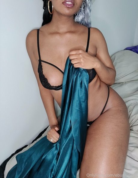 ebunnipurrl exclusive pornstar galleries