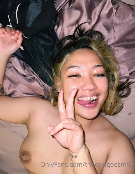 thecowgoesm0u perfect actress image