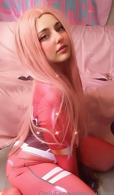 enahile model perfect image