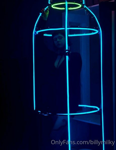 billymilky naked actress photos