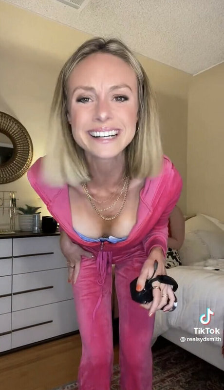 Realsydsmith xxx model images