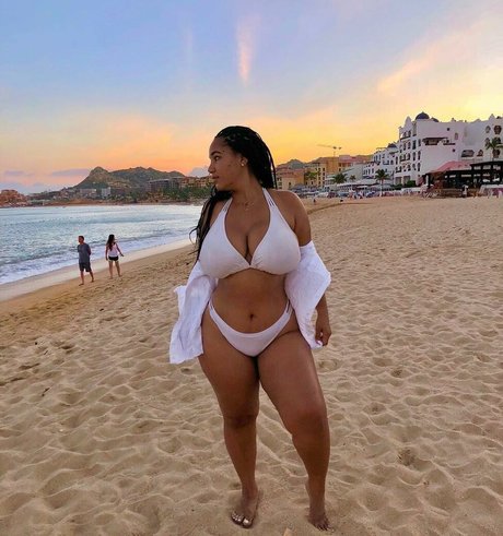 Katelyn Folasade pornstar adult photo