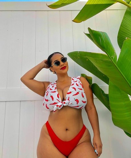 Katelyn Folasade Profile pic