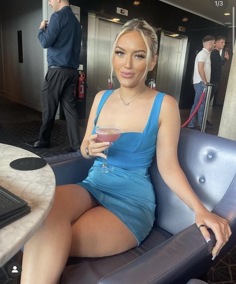 maisiehward sex model pictures