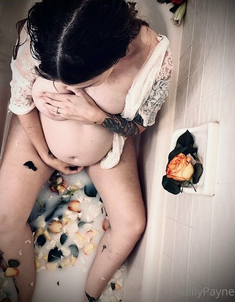 kellypayne pornstar exclusive images