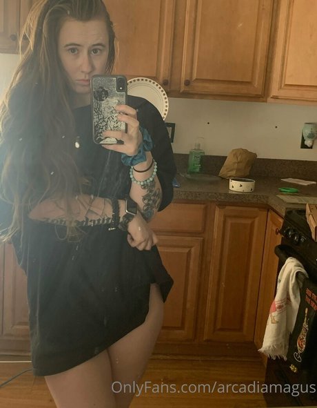 hadesthedevilwoman model picture