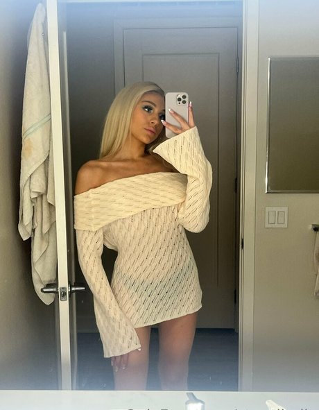 stassibelle pornstar free images