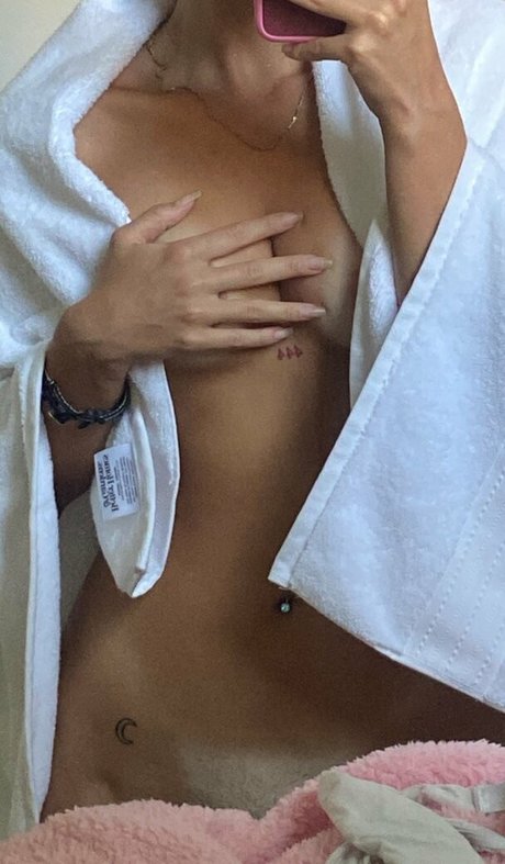 Rebeka Catalina art actress img