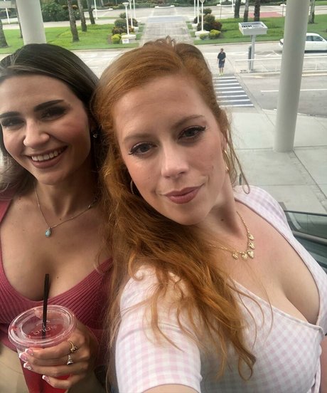 TSWG erotic star image