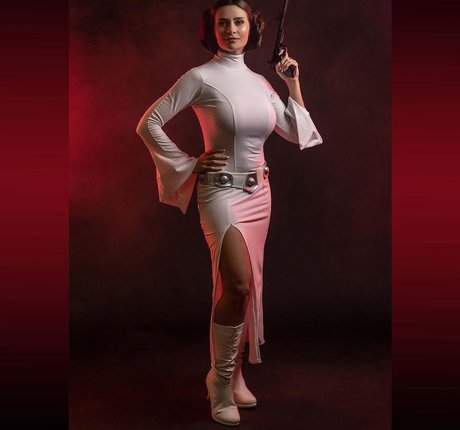 TSWG pornstar exclusive image