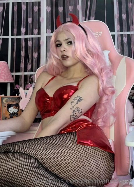 annireneefree pornstar top image