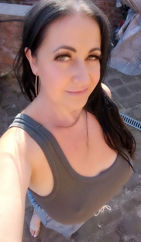 Sophiegg aw model top image