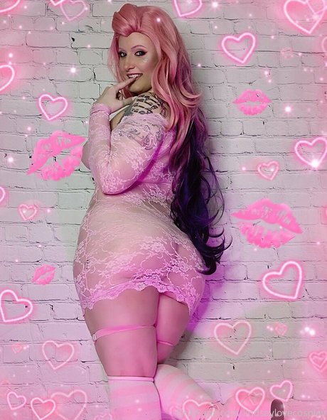 lindsaylovecosplay adult actress photos