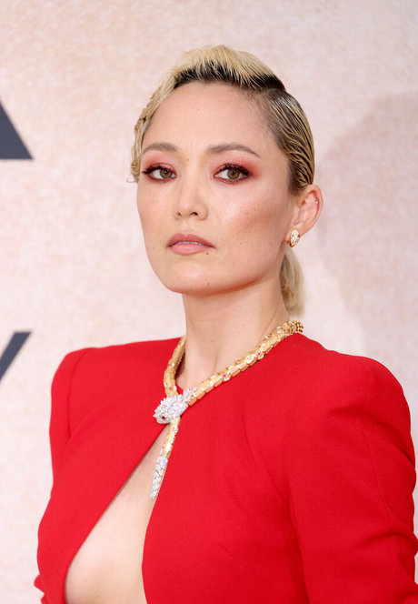 Pom Klementieff star free photos
