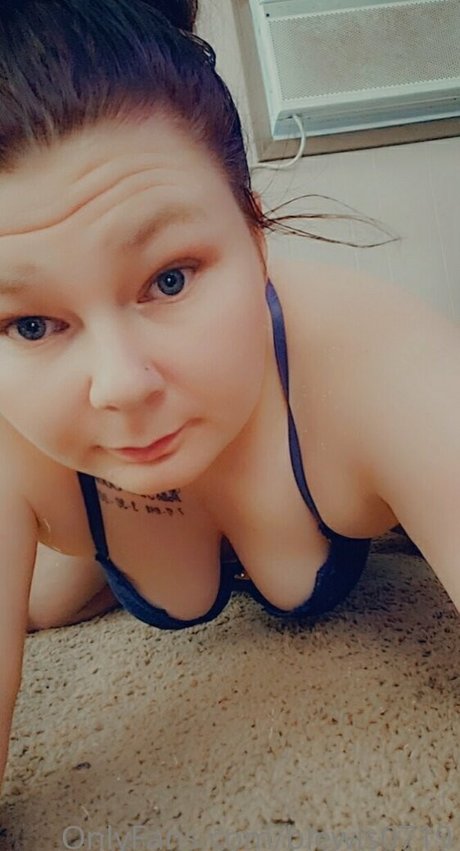 blewis0719 Profile pic