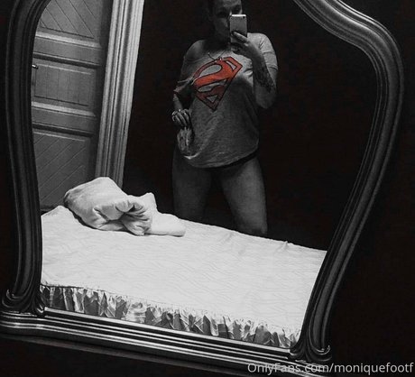 moniiquefox best model photos