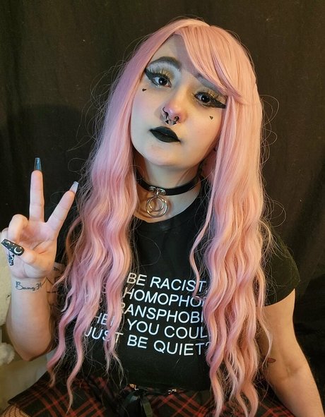 sirennnyxxfree nude model pictures