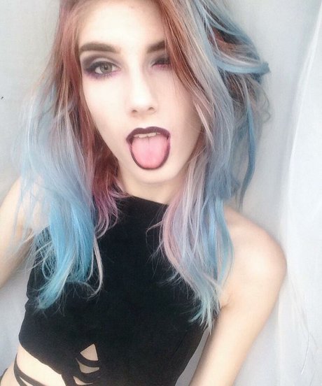 Danna Alquati pretty model pic