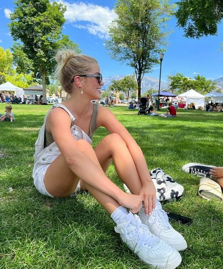 Becca Means pornstar nice galleries