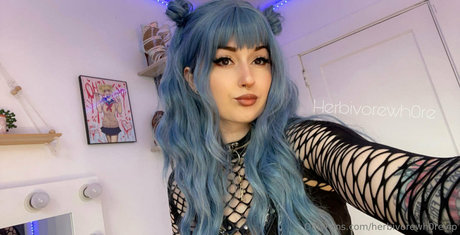 herbivorewh0revip adult actress galleries