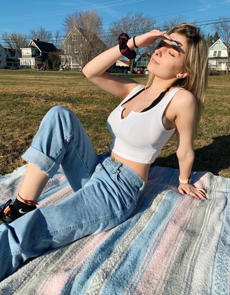 Sarao Sulli beautiful star archive