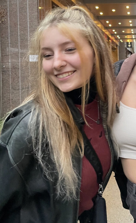 Sarao Sulli exclusive model img