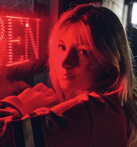 Sarao Sulli pornographic model image