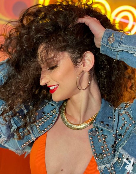 Lina Jade pornstar nude image