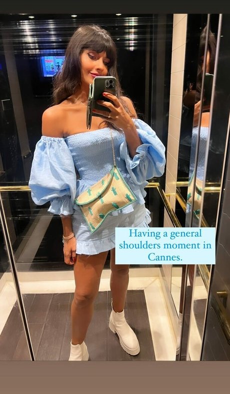 Jameela Jamil pretty star gallery