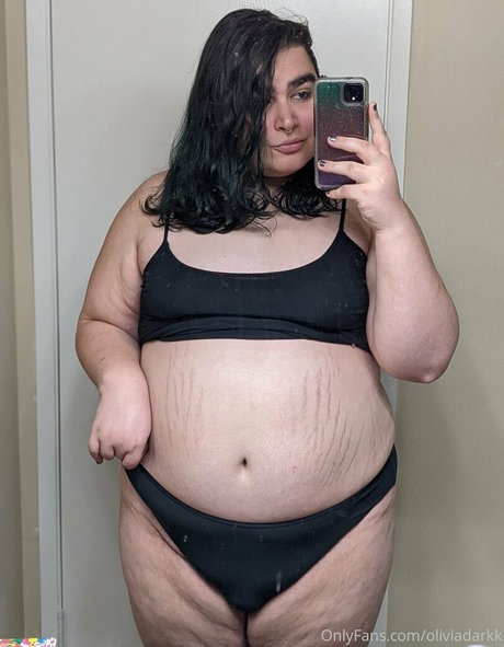 oliviadarkk pornstar hot picture