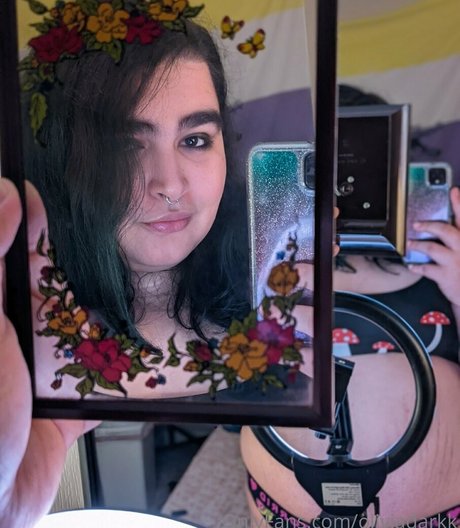 oliviadarkk free pornstar img