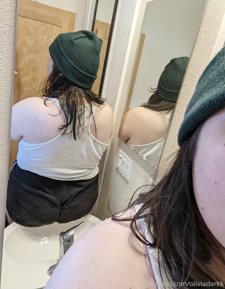 oliviadarkk star exclusive pic