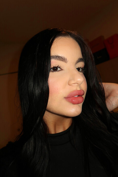 Casie Cuban nude star photos