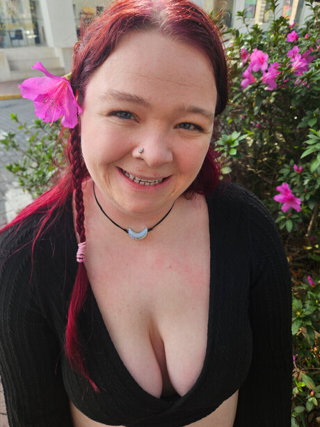 Luna Rae hot pornstar img