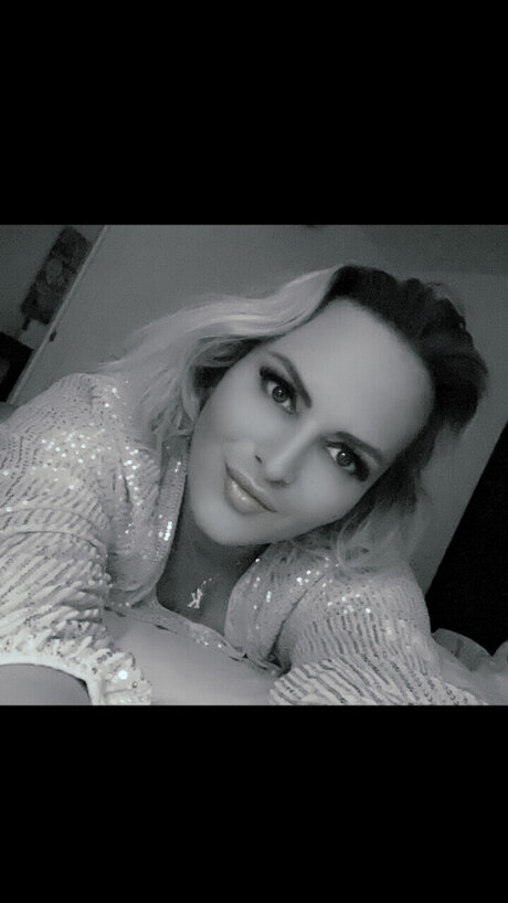 Kimmy Ka Nada Trans star exclusive image