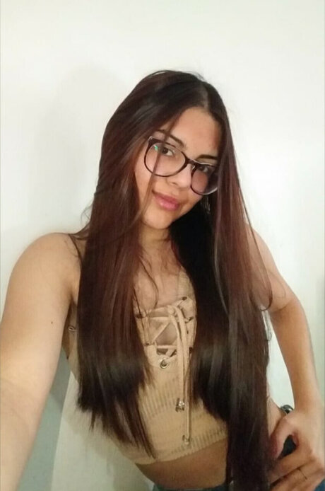 MAGALI_ pretty pornstar img