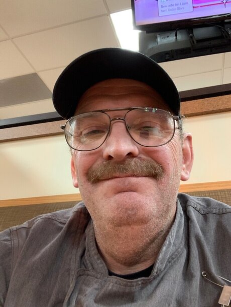 Dschef nude model picture