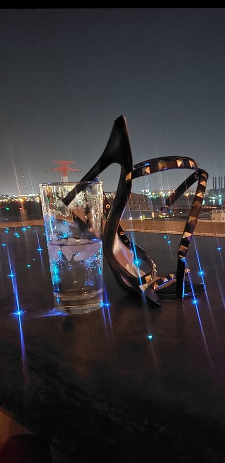 Glamchic23 model pretty photos