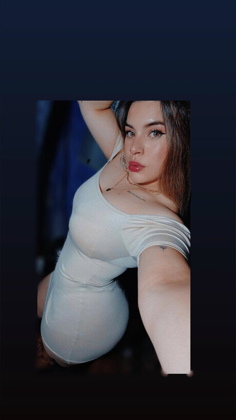 _sweet latina_ model hd pic