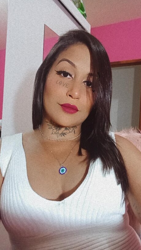 Carolina Ara jo model erotic img