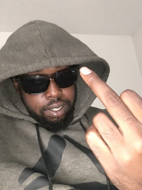 Malliee mall porn model photos