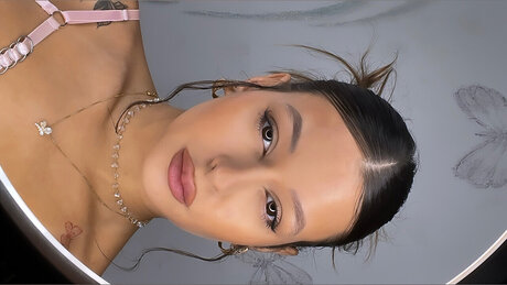 Beatriz Claudino pretty actress img