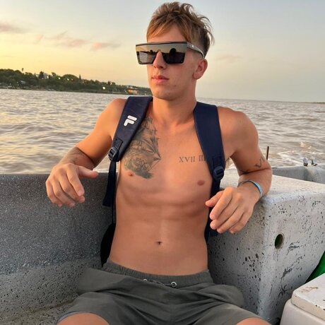 Ale Peach pornstar hd pictures