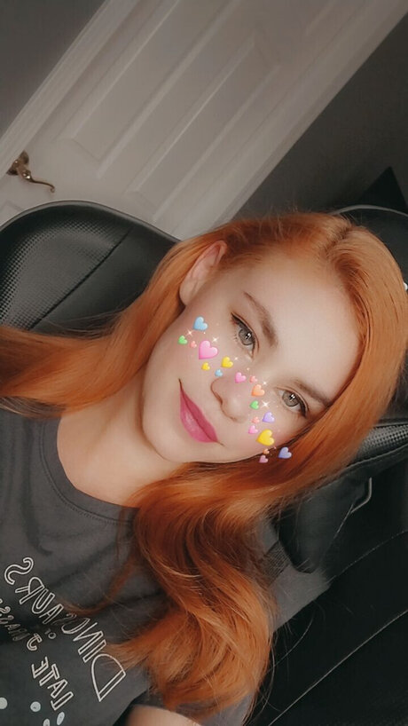 Samantha Chelle model pretty picture