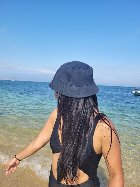 Valkiria naked pornstar image