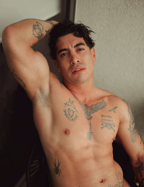 Eduardo Suave hd pornstar pic